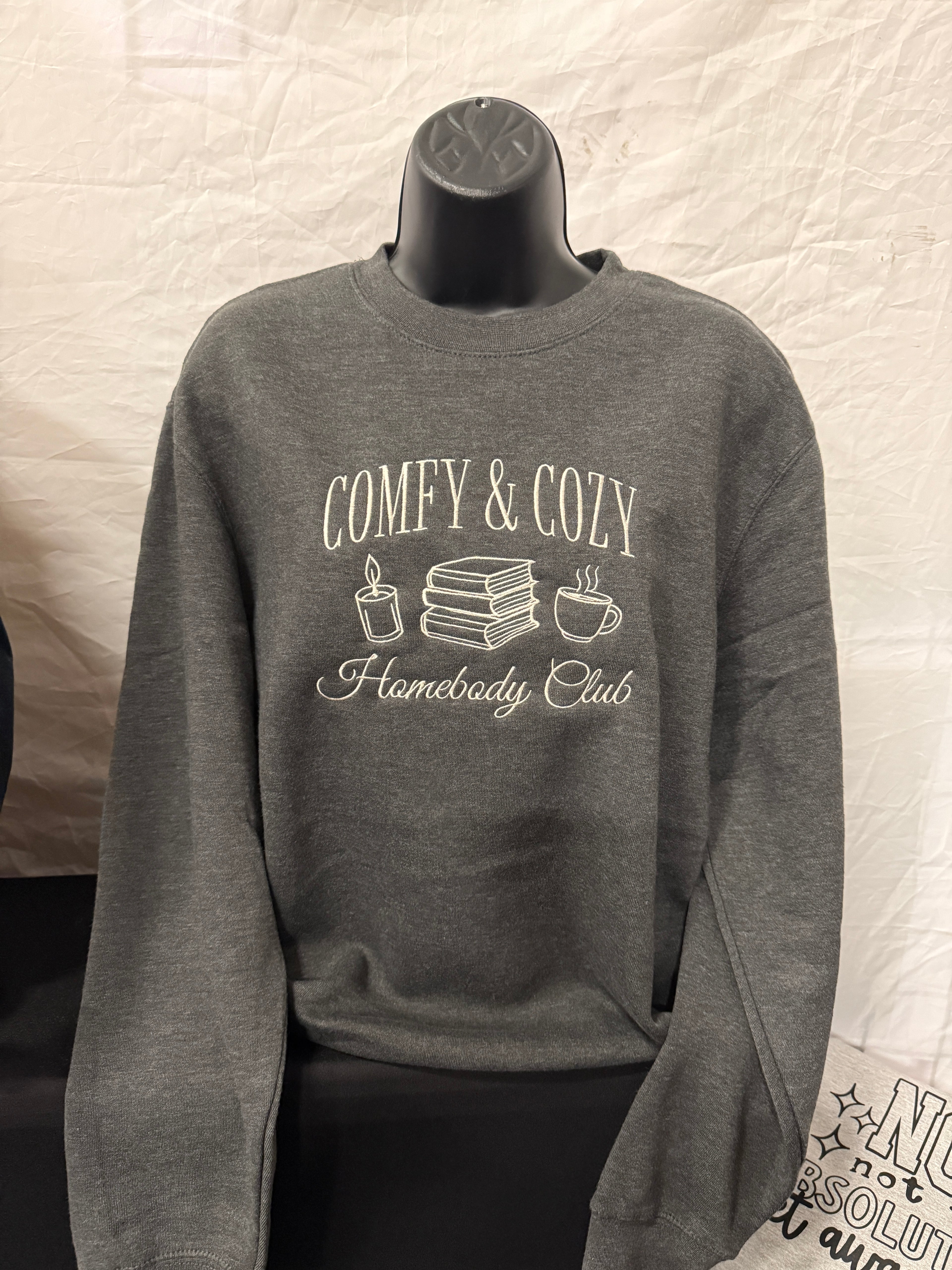 Comfy & cozy embroidered crewneck