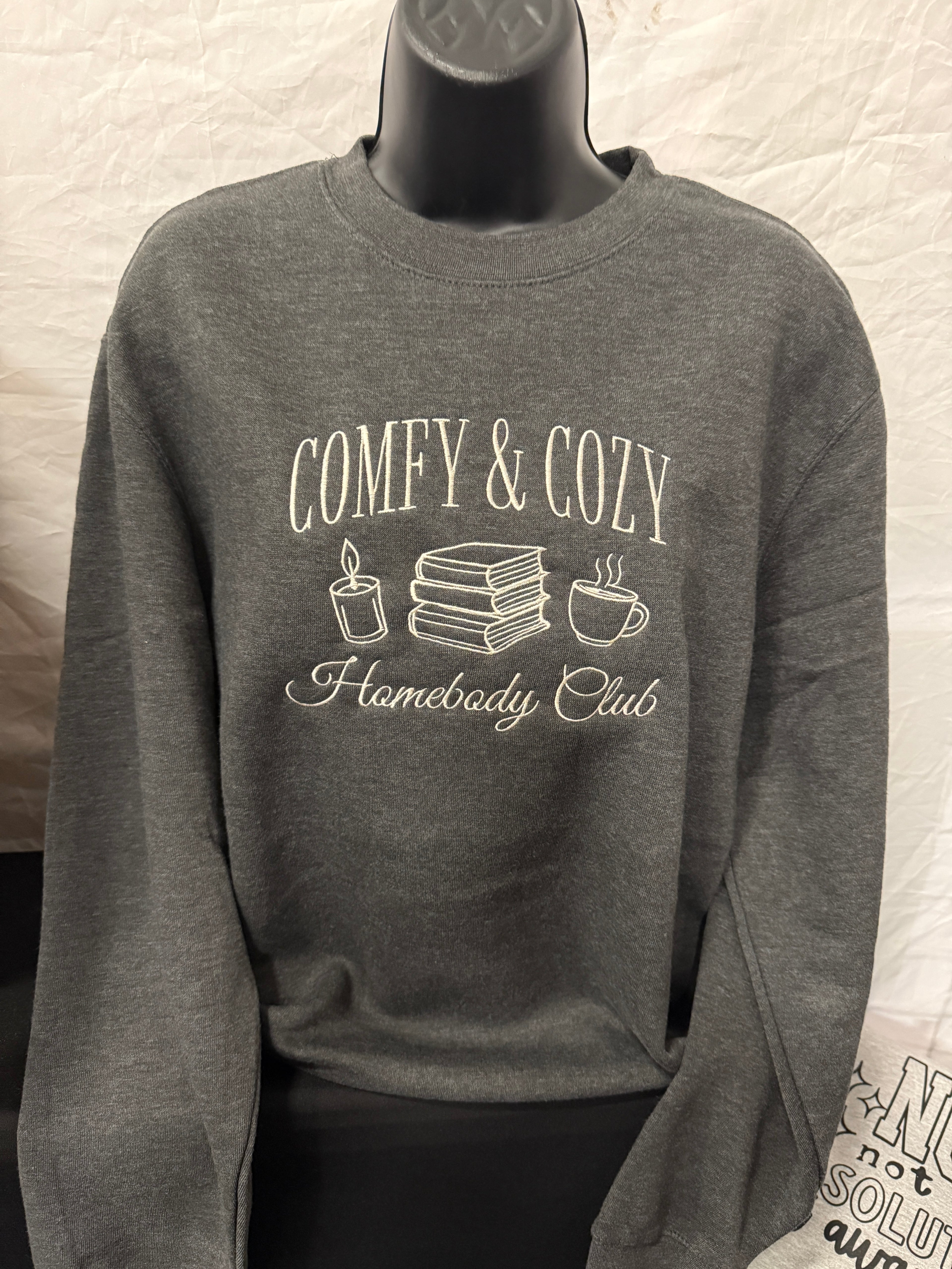 Comfy & cozy embroidered crewneck