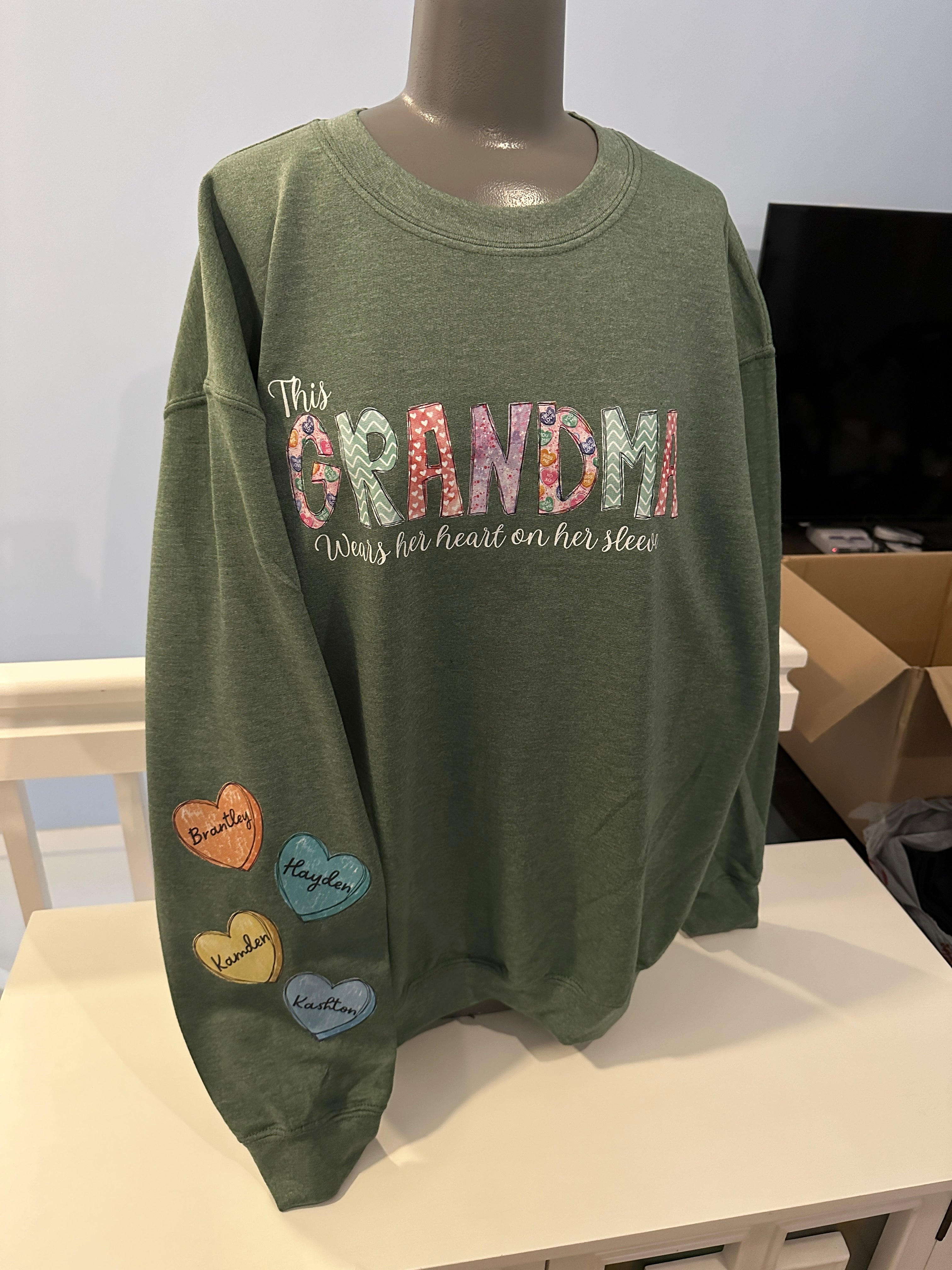 This Mama Crewneck-Valentine's Font